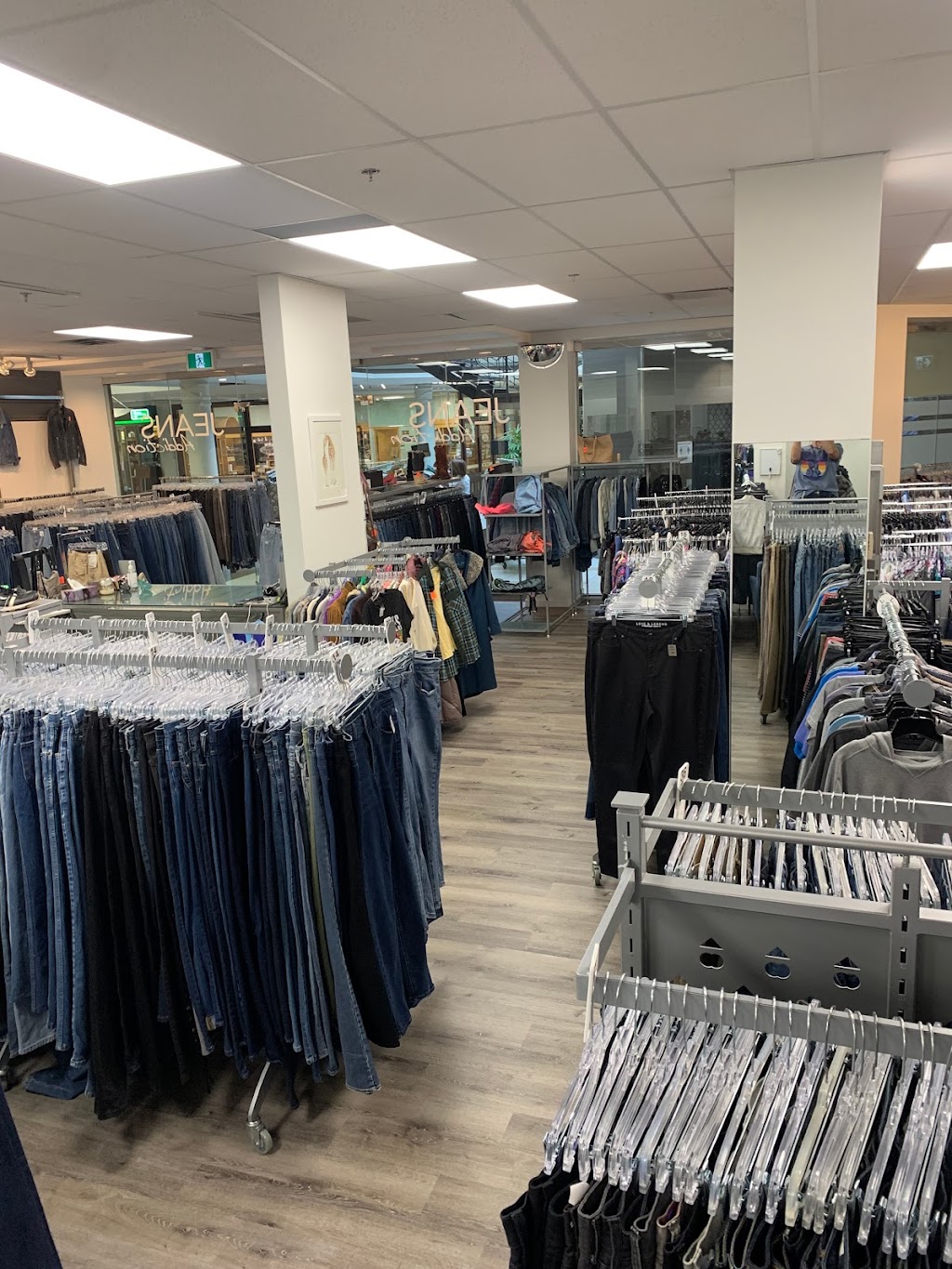 Jeans Addiction | 755 Lake Bonavista Dr SE Unit 161, Calgary, AB T2J 0N3, Canada | Phone: (587) 350-5326