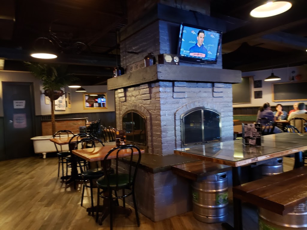 Tickled Toad Pub & Grill | 330 Steeles Ave W, Thornhill, ON L4J 6W9, Canada | Phone: (905) 771-1766