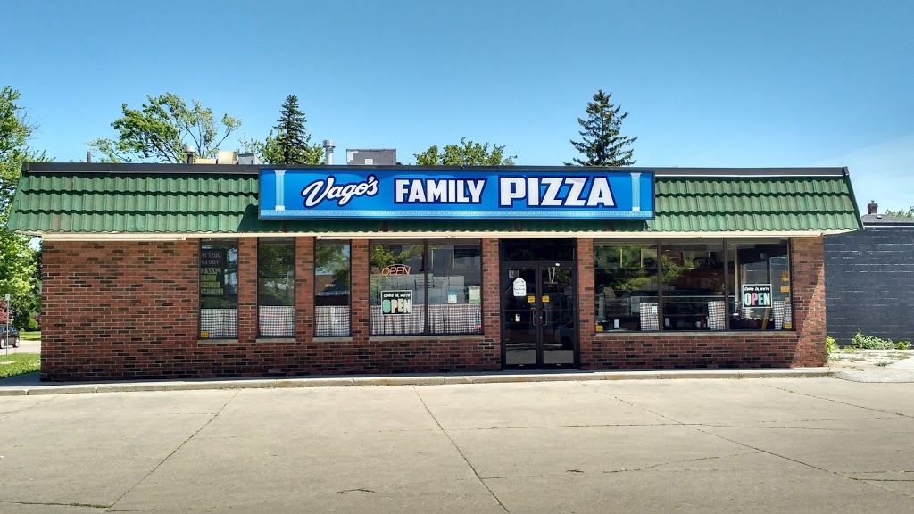 Vagos Family Pizza | 110 Ontario St, Sarnia, ON N7T 1L1, Canada | Phone: (519) 336-7999