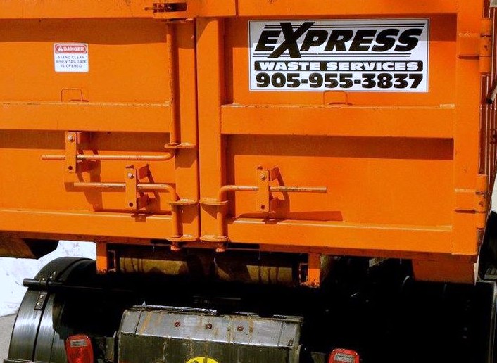 Express Bins | 200 Davis Dr, Newmarket, ON L3Y 2N4, Canada | Phone: (905) 955-3837