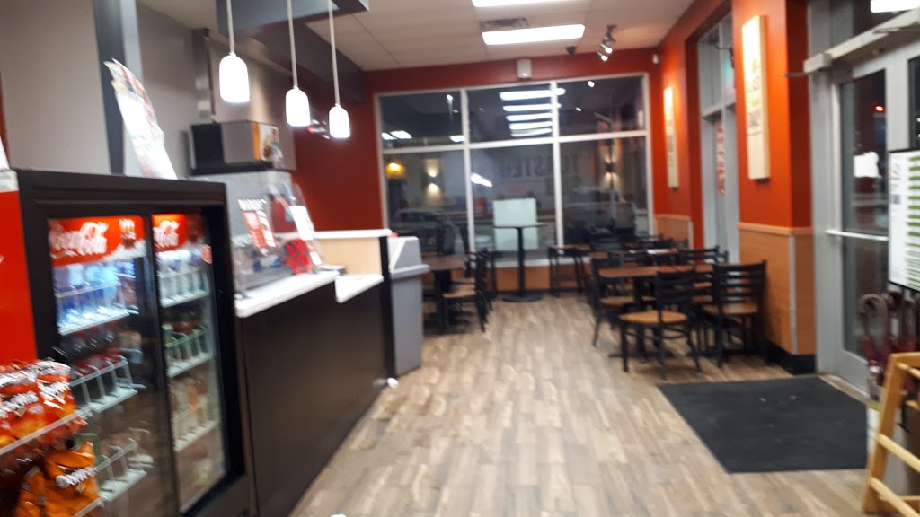 Quiznos | 30 Foulis Row, Dartmouth, NS B3B 0E1, Canada | Phone: (902) 481-2223