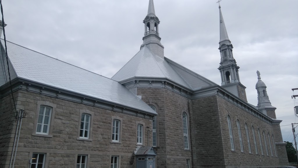 Église catholique Saint-Ignace | 148 Rue du Manoir E #90, Cap-Saint-Ignace, QC G0R 1H0, Canada | Phone: (418) 246-5328