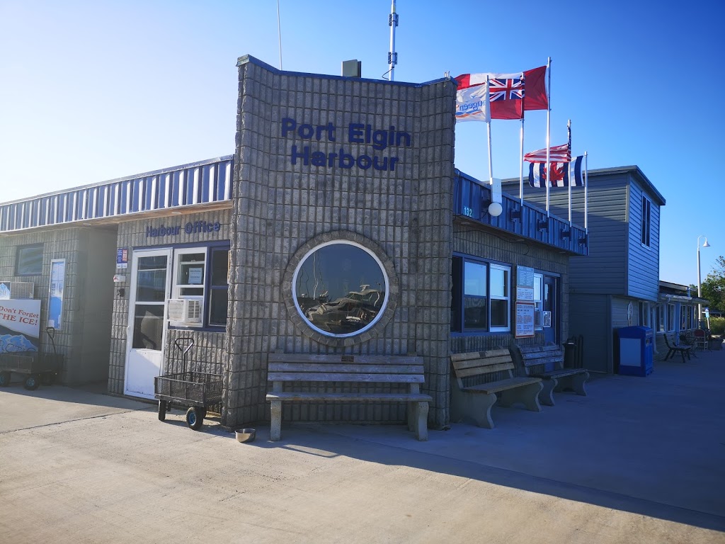 Port Elgin Harbour | 110 Elgin St, Port Elgin, ON N0H 2C4, Canada | Phone: (519) 832-6535