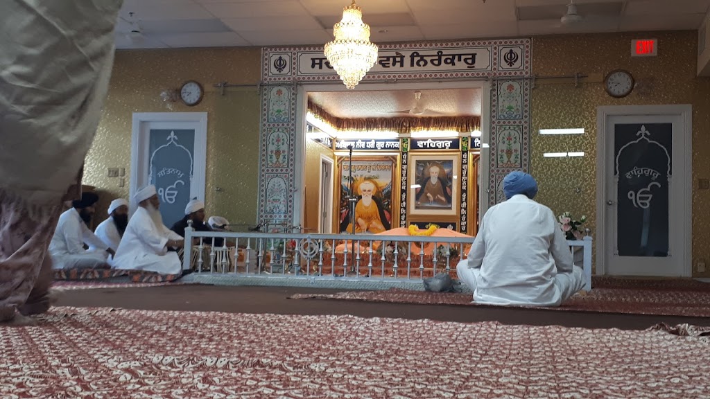 Gurdwara Nanaksar | 14210/14212 88 Ave, Surrey, BC V3W 3L7, Canada | Phone: (604) 591-2613