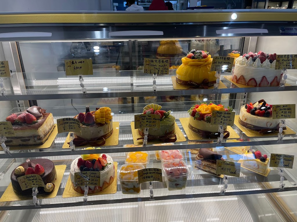 Patisserie Gateau | 9019 Bayview Ave unit 8a, Richmond Hill, ON L4B 3M6, Canada | Phone: (905) 882-2236