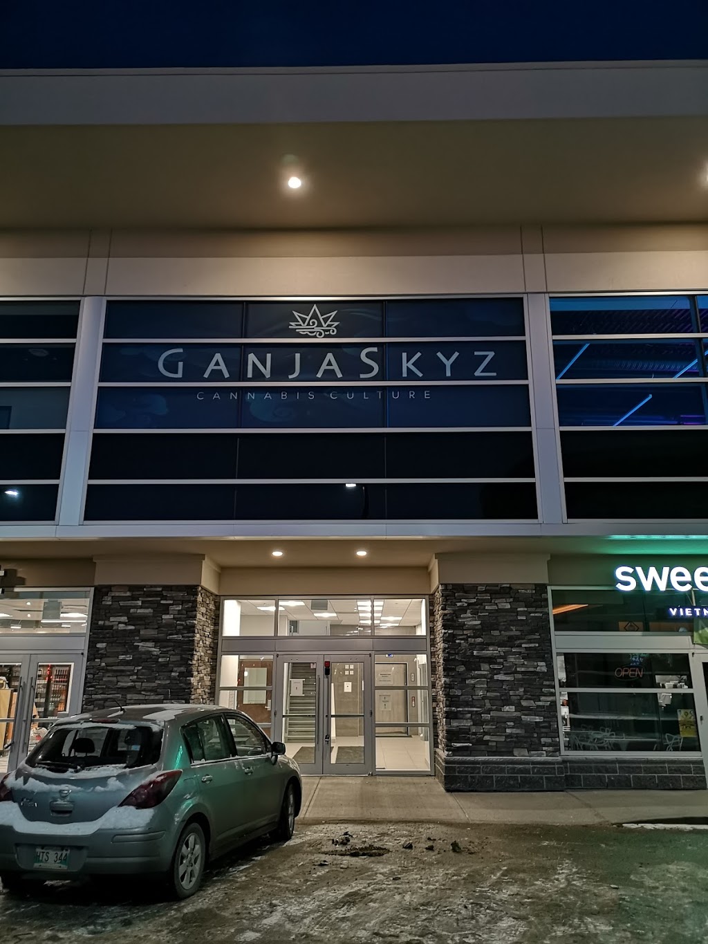 Ganja Skyz | 5586 Windermere Blvd #202, Edmonton, AB T6W 2Z8, Canada | Phone: (780) 758-7599