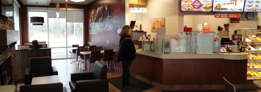 Tim Hortons | 95 Saginaw Pkwy, Cambridge, ON N1T 1W2, Canada | Phone: (519) 623-1856