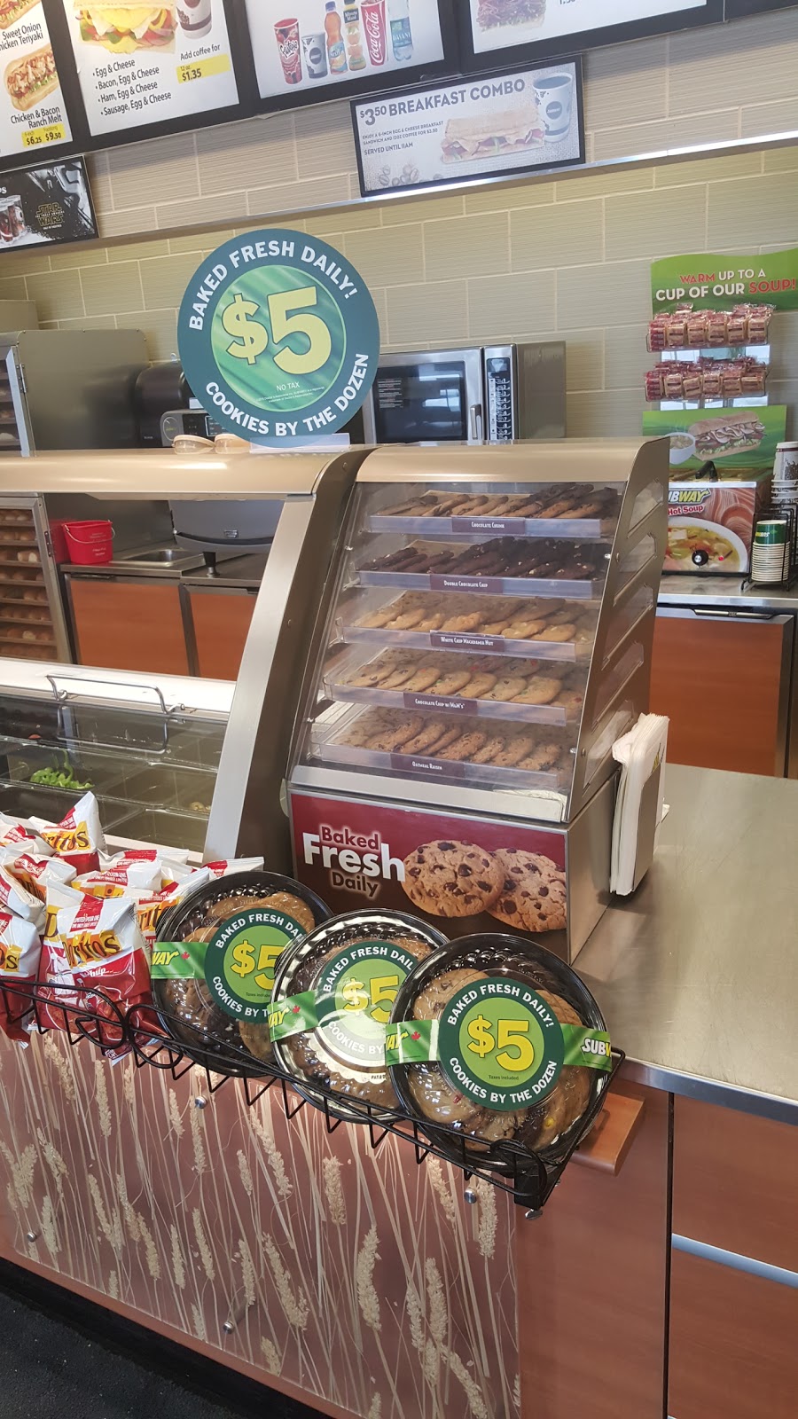 Subway | 597 Meadowlark Blvd, Ile des Chênes, MB R0A 0T0, Canada | Phone: (204) 878-3323