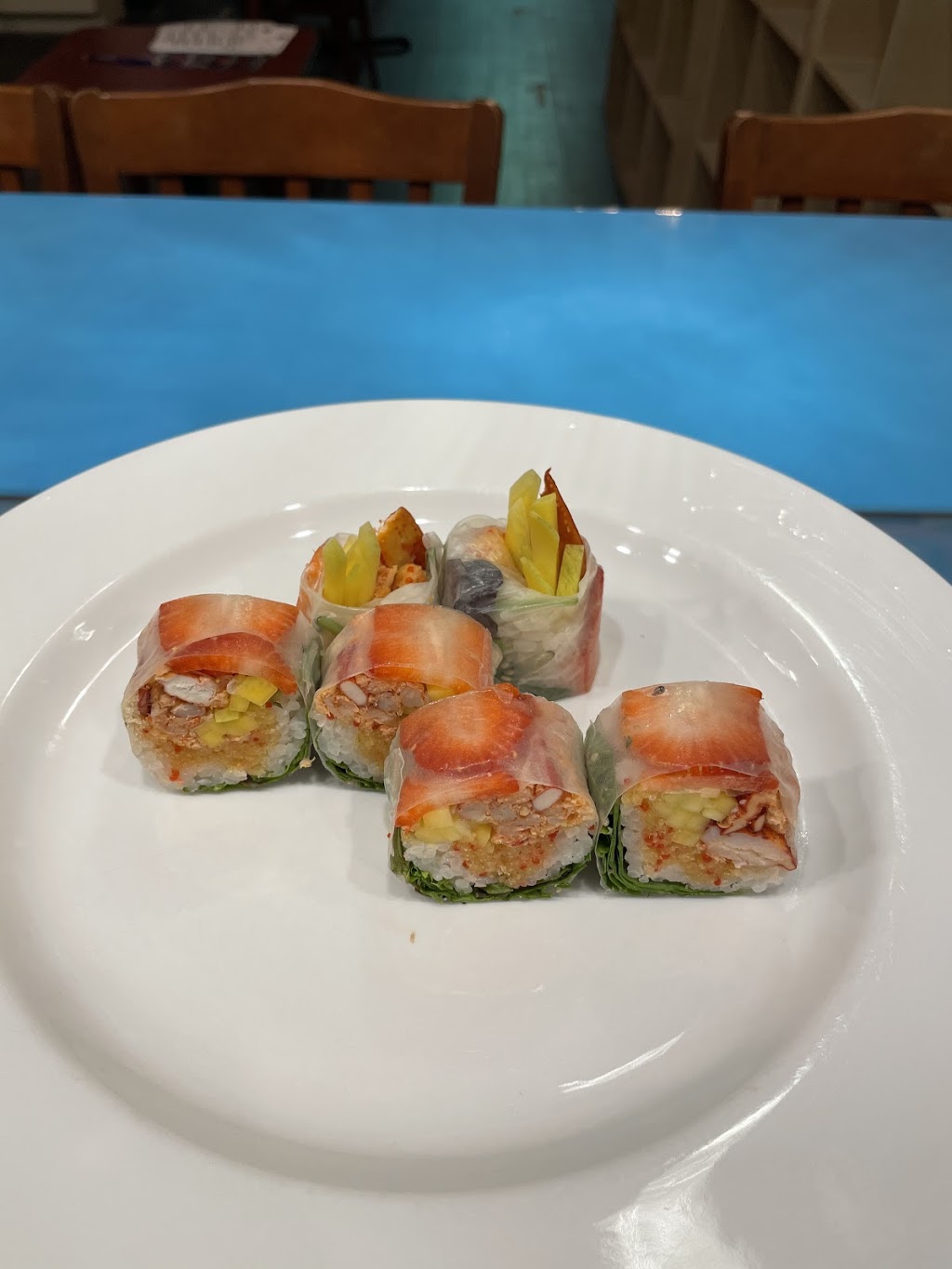 Sushi Sento | 801 Avenue de lAbbé Théoret, Sainte-Julie, QC J3E 1N8, Canada | Phone: (450) 922-2888