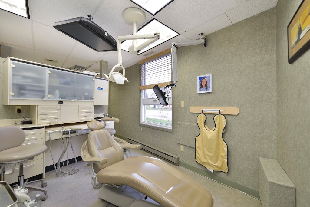 Dawson Dental Lucknow | 693 Havelock St, Lucknow, ON N0G 2H0, Canada | Phone: (519) 528-2621