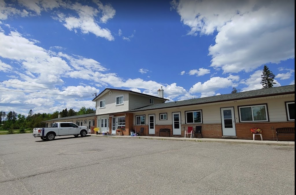 Town & Country Motel | 442 ON-11 #17, Nipigon, ON P0T 2J0, Canada | Phone: (807) 887-2382