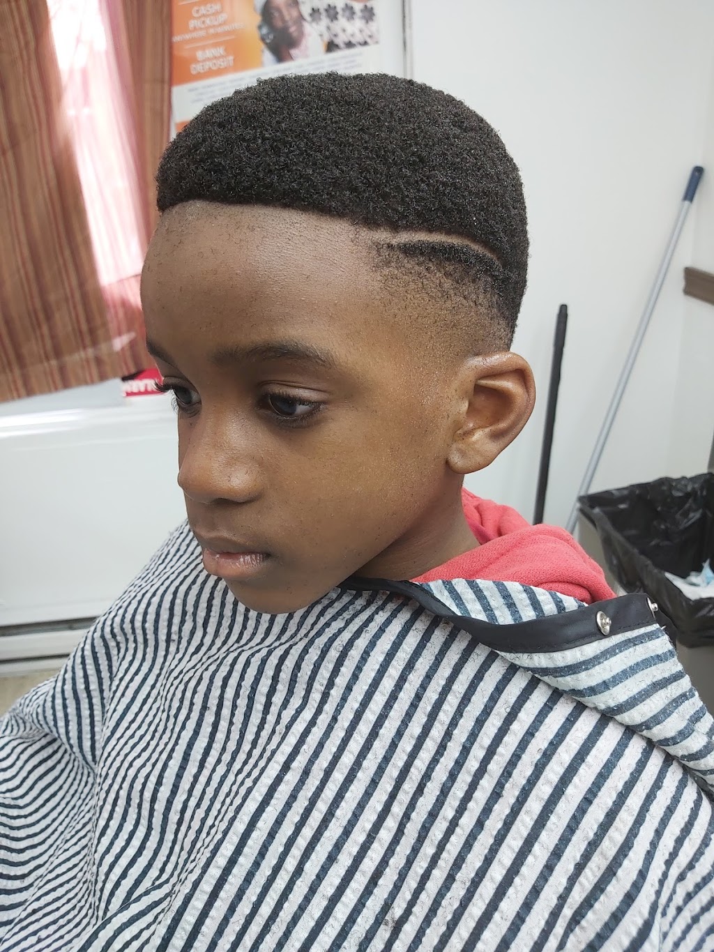 J-ALL NATIONS BARBER SHOP | 367 Lacasse Ave, Vanier, ON K1L 7B1, Canada | Phone: (613) 818-6103