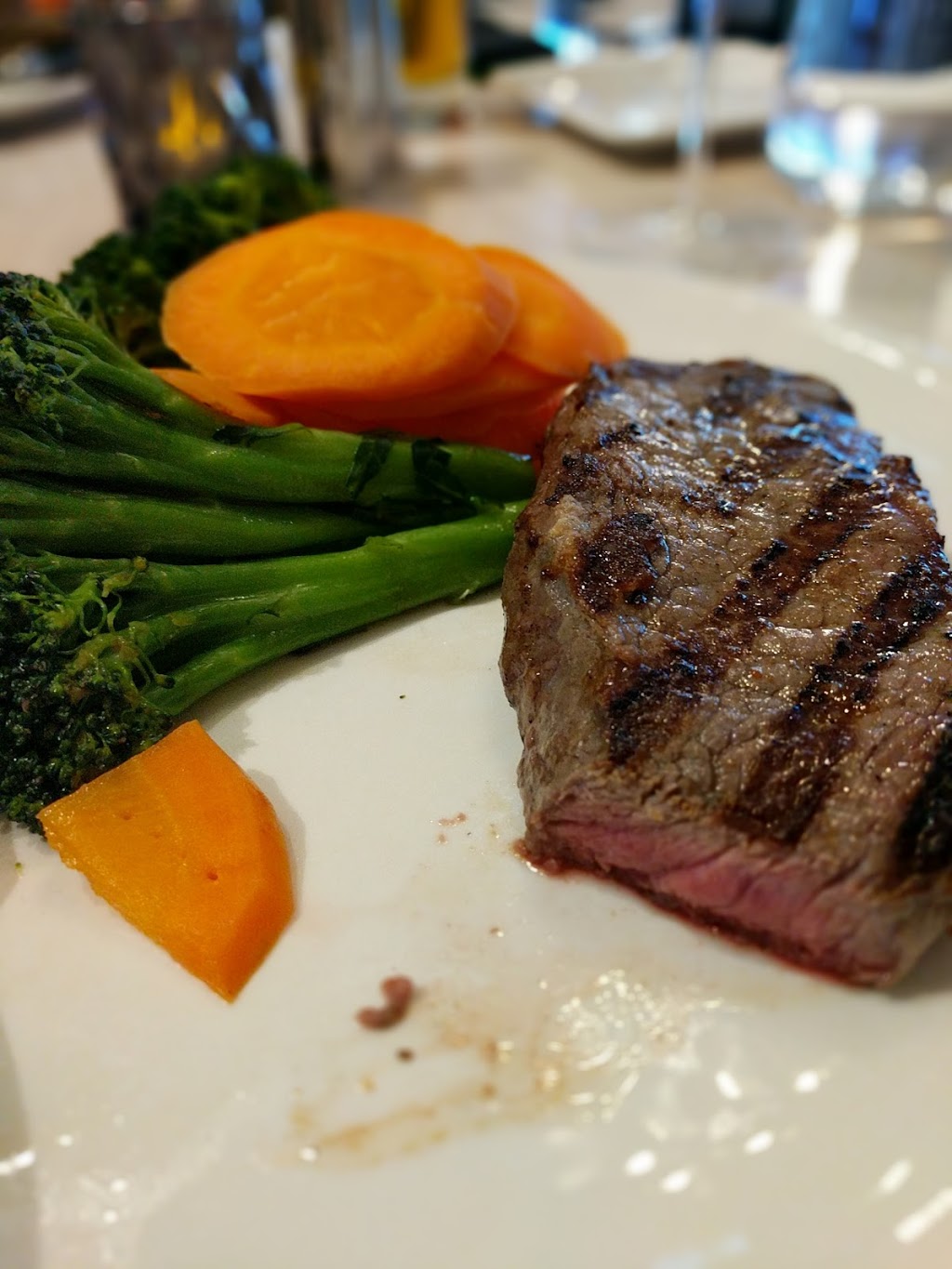 Terrys Cut Steakhouse | 300c Fourth Ave Unit #9, St. Catharines, ON L2S 0E6, Canada | Phone: (905) 704-1618