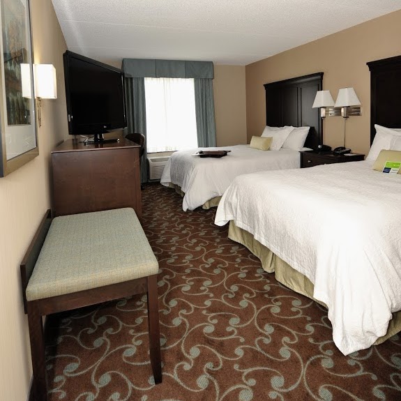 Hampton Inn & Suites by Hilton Brantford, Ontario | 20 Fen Ridge Ct, Brantford, ON N3V 1G2, Canada | Phone: (519) 720-0084