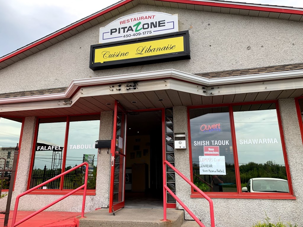 Pita Zone | 35 Rue Principale, Lachute, QC J8H 3R8, Canada | Phone: (450) 409-1775