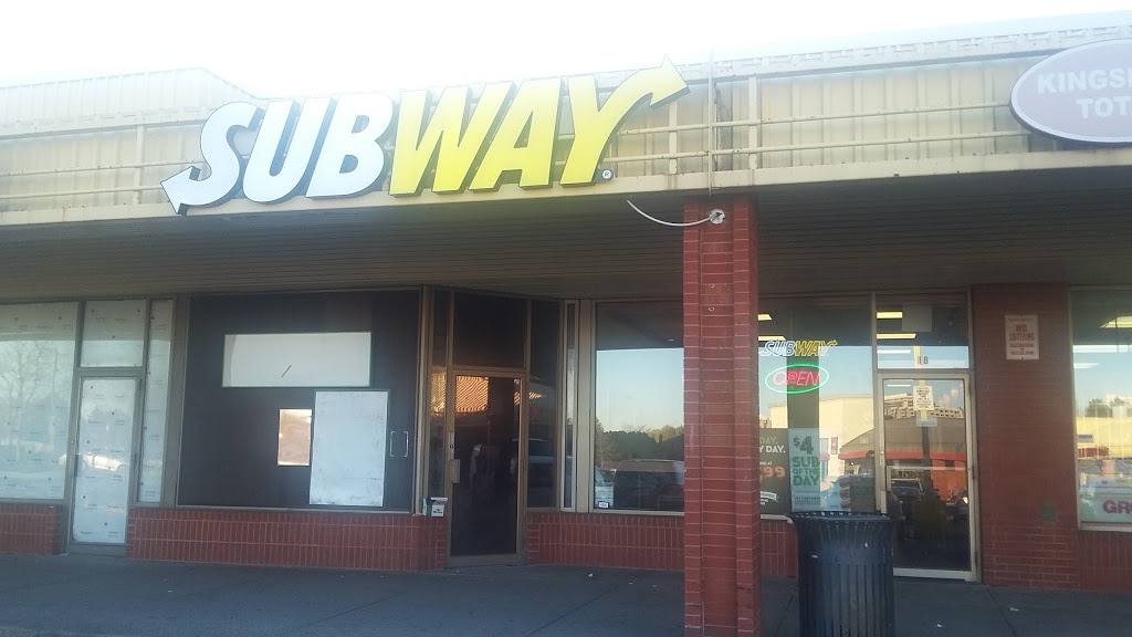 Subway | 1891 Rathburn Rd E #18, Mississauga, ON L4W 3Z3, Canada | Phone: (905) 232-2050