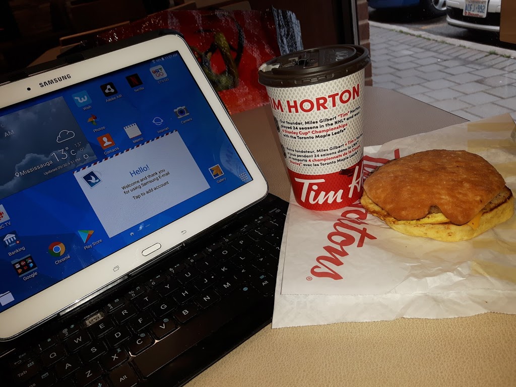 Tim Hortons | 6405 Erin Mills Pkwy, Mississauga, ON L5N 4H4, Canada | Phone: (905) 858-9555