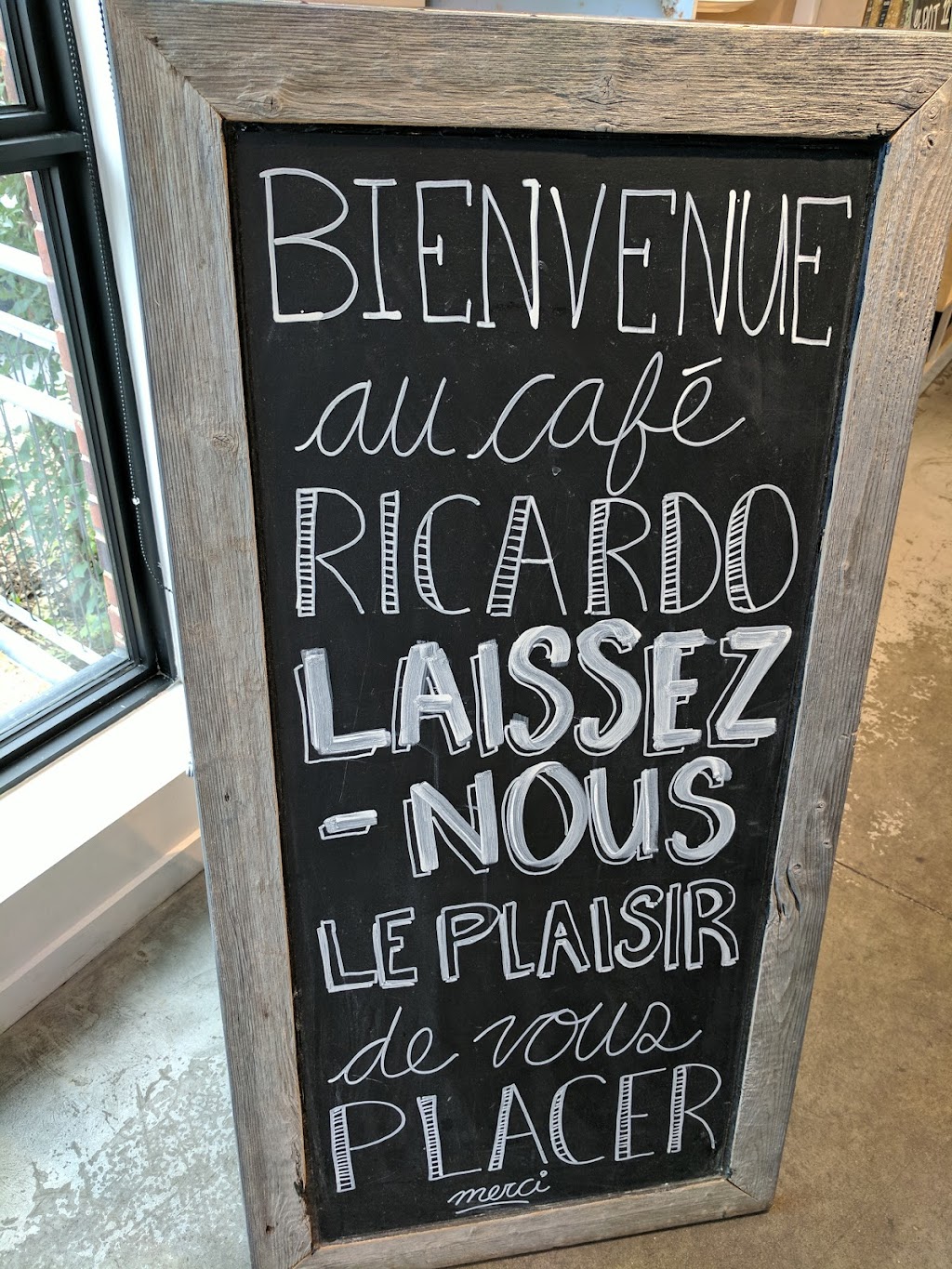 Café RICARDO | 310-B Rue dArran, Saint-Lambert, QC J4R 2T5, Canada | Phone: (450) 550-2233