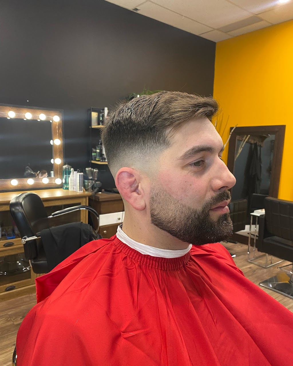 Franck the barber barbershop | 126 Bd Taschereau, La Prairie, QC J5R 1S8, Canada | Phone: (418) 261-8519