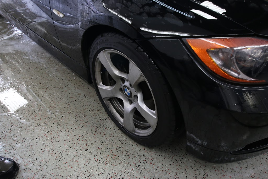 Shammys Auto Detailing | 933 Dillingham Rd, Pickering, ON L1W 1Z7, Canada | Phone: (905) 831-2444
