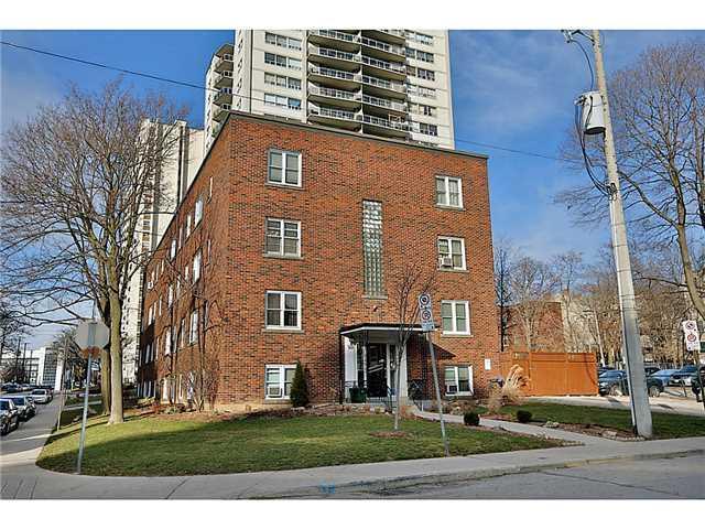 Thistledown Co-operative Apartments | 60 Robinson St, Hamilton, ON L8P 1Y9, Canada | Phone: (289) 456-7845