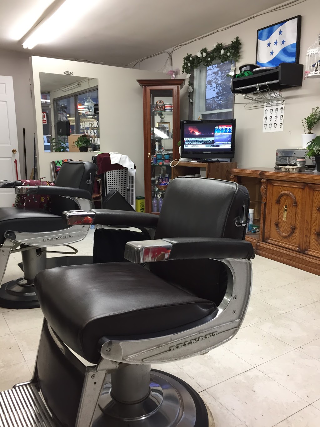 Aldos Barber Shop | 1 Little Ave, York, ON M9N 1K3, Canada | Phone: (416) 247-7572