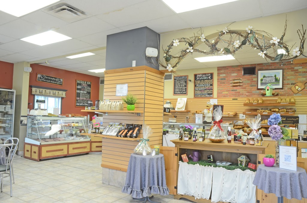 Pâtisserie Aux Délices De La Plaine | 5940 Bd Laurier, Terrebonne, QC J0N 1B0, Canada | Phone: (450) 477-3635