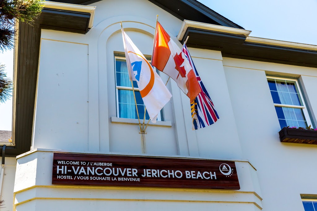 HI Vancouver Jericho Beach | 1515 Discovery St, Vancouver, BC V6R 4K5, Canada | Phone: (604) 224-3208