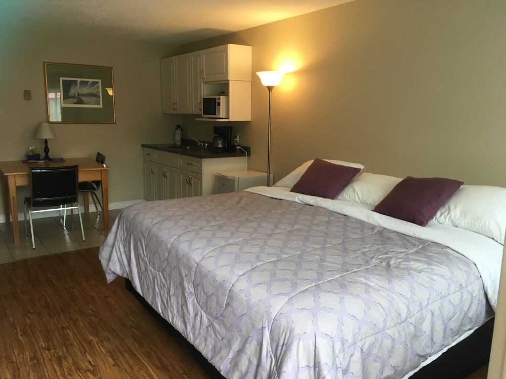 Oasis By The Bay Vacation Suites | 790 Mosley St, Wasaga Beach, ON L9Z 2H5, Canada | Phone: (705) 429-3936