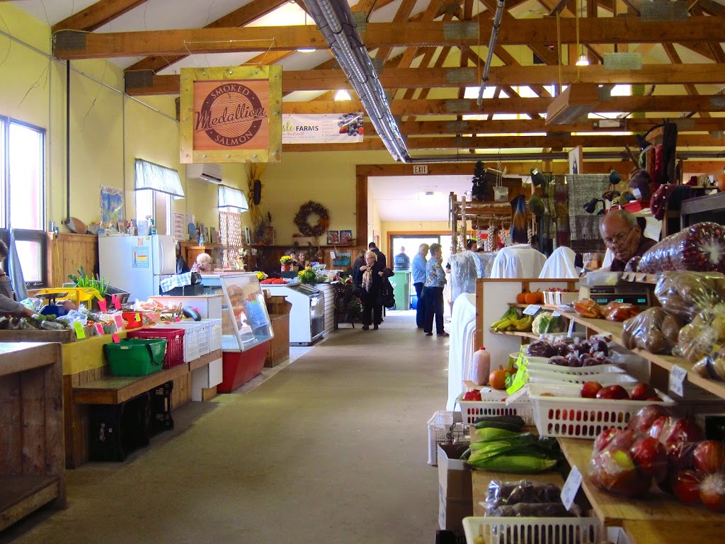 Charlottetown Farmers Market | 100 Belvedere Ave, Charlottetown, PE C1A 4P1, Canada | Phone: (902) 626-3373