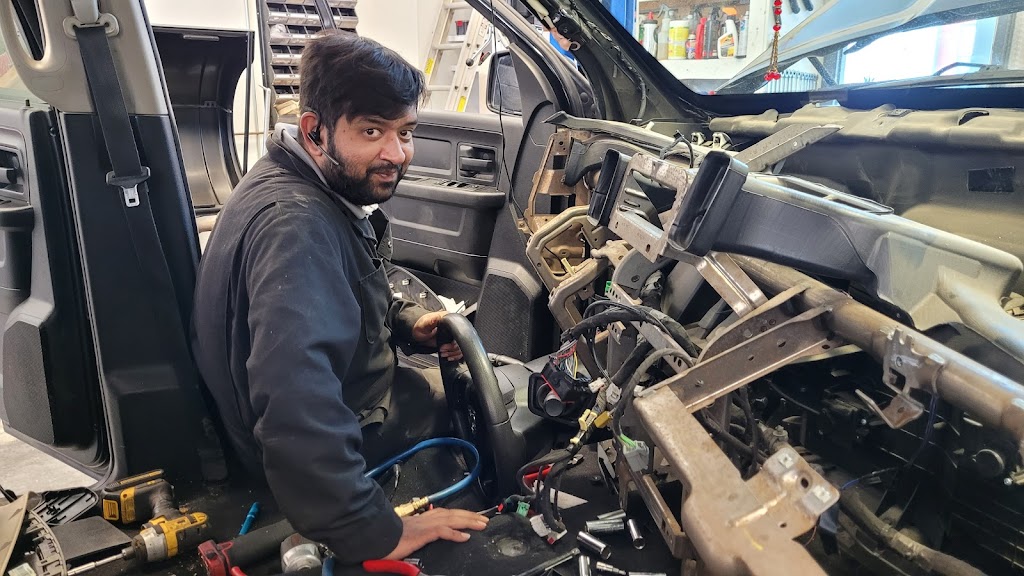 Hussan Auto Repair | 11124 36 St NE #3050, Calgary, AB T3N 1L3, Canada | Phone: (403) 226-8474