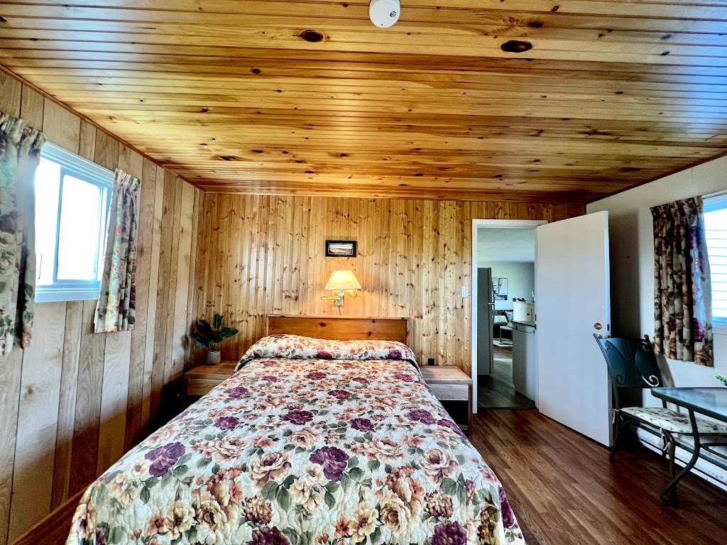 St Lawrence Motel | 351 Gulf Shr Pkwy W, North Rustico, PE C0A 1X0, Canada | Phone: (902) 963-2053