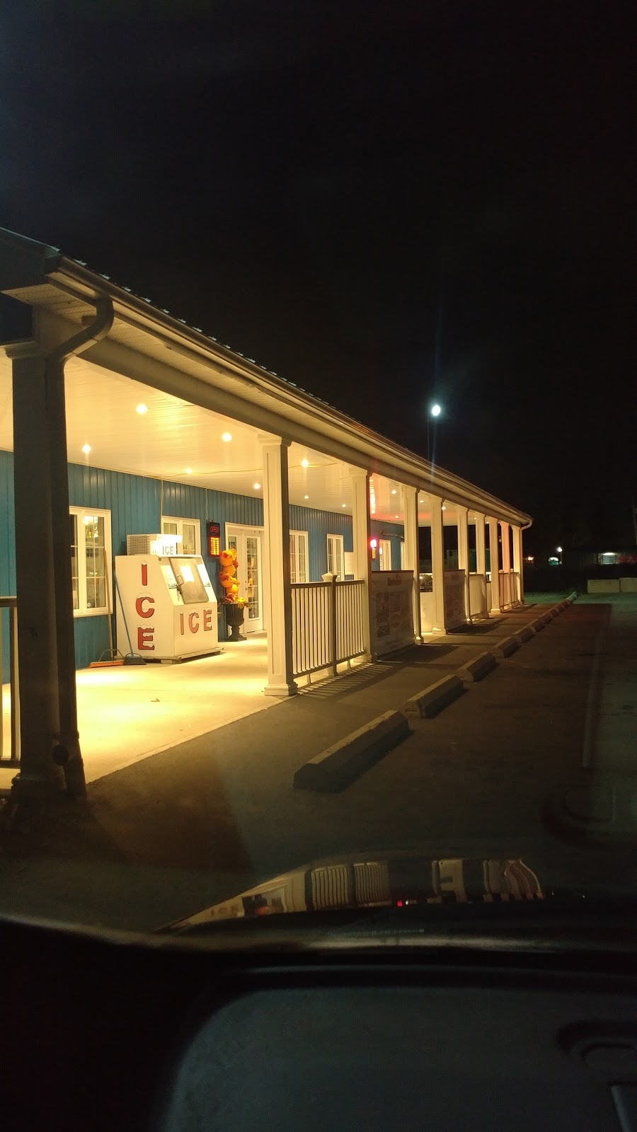 First Choice Convenience Store | 7135 Indian Line, Scotland, ON N0E 1R0, Canada | Phone: (519) 445-1691