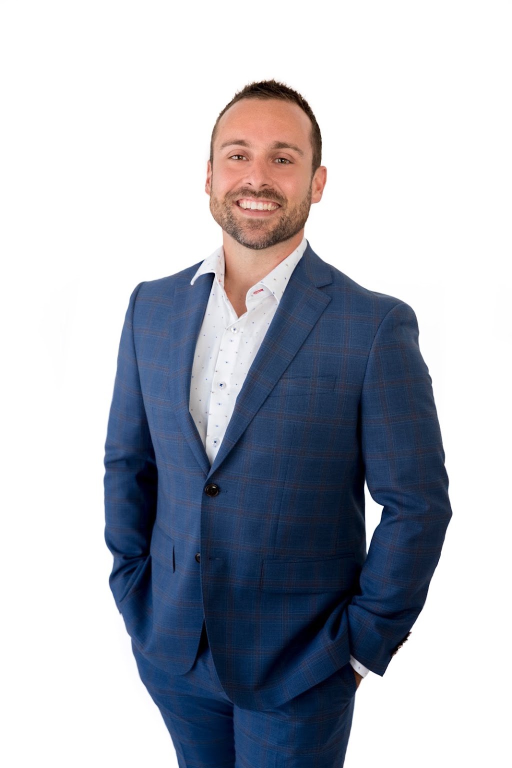 Mathieu Laflamme Courtier Immobilier résidentiel RE/MAX | 1055 Bd du Séminaire N #302, Saint-Jean-sur-Richelieu, QC J3A 1R7, Canada | Phone: (514) 603-5737