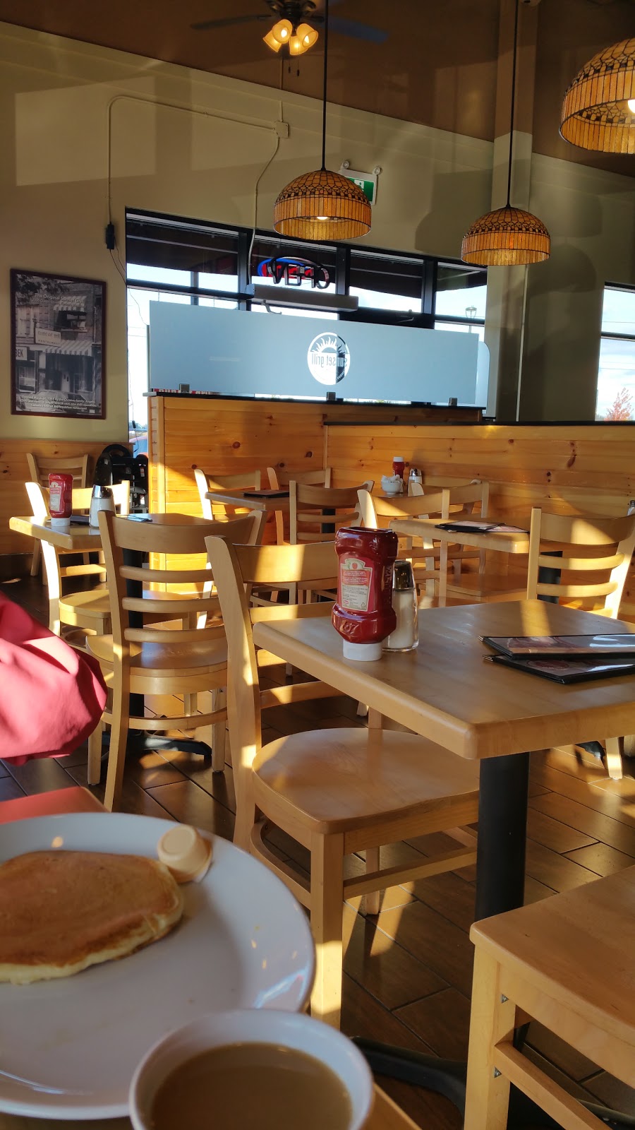 Sunset Grill | 9-300C, Fourth Ave, St. Catharines, ON L2S 0E6, Canada | Phone: (905) 684-3043