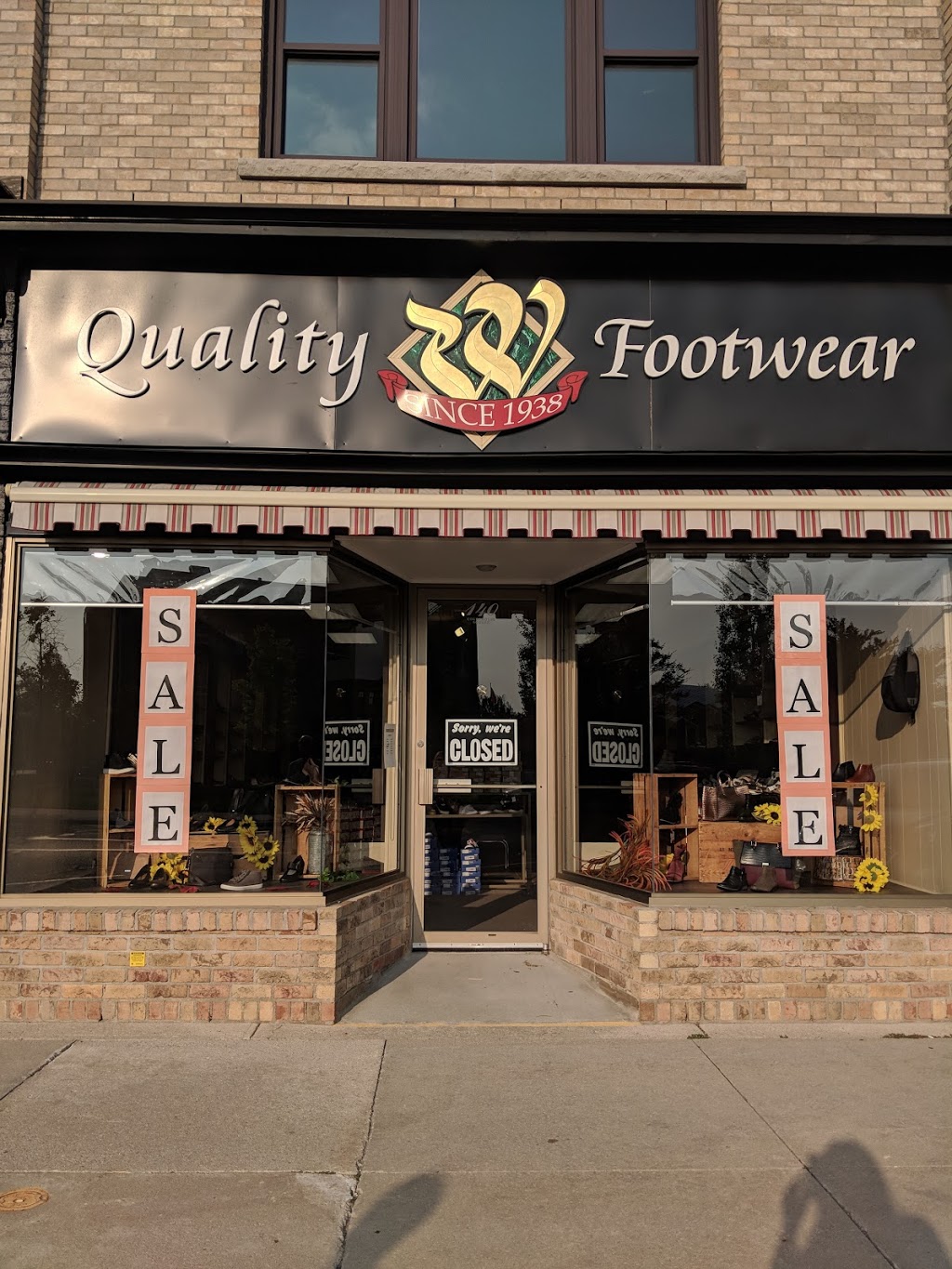 Wuerth Shoes | 142 Courthouse Square, Goderich, ON N7A 1M9, Canada | Phone: (519) 524-7432