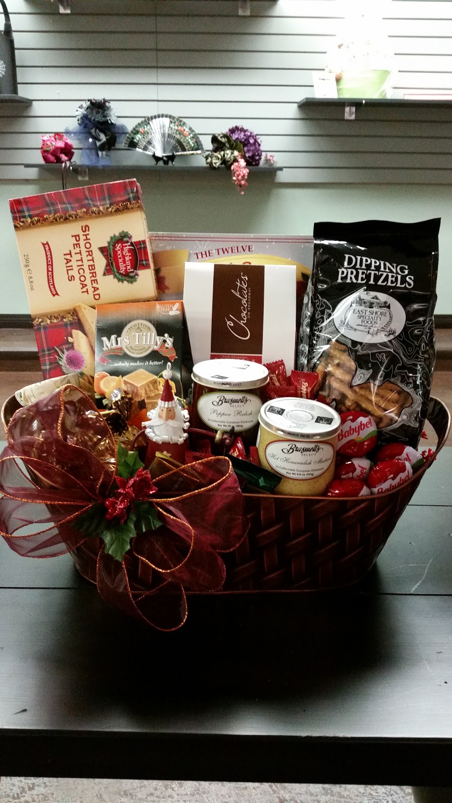 Perfect Sentiments Gift Baskets | 823 Alverstone St, Winnipeg, MB R3E 2H3, Canada | Phone: (204) 292-9599