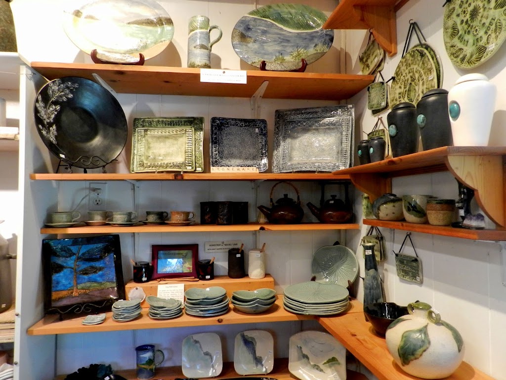 Kawartha Wilds Pottery | 340 Oakridge Rd, Municipality Of Trent Lakes, ON K0M 1A0, Canada | Phone: (705) 657-7484