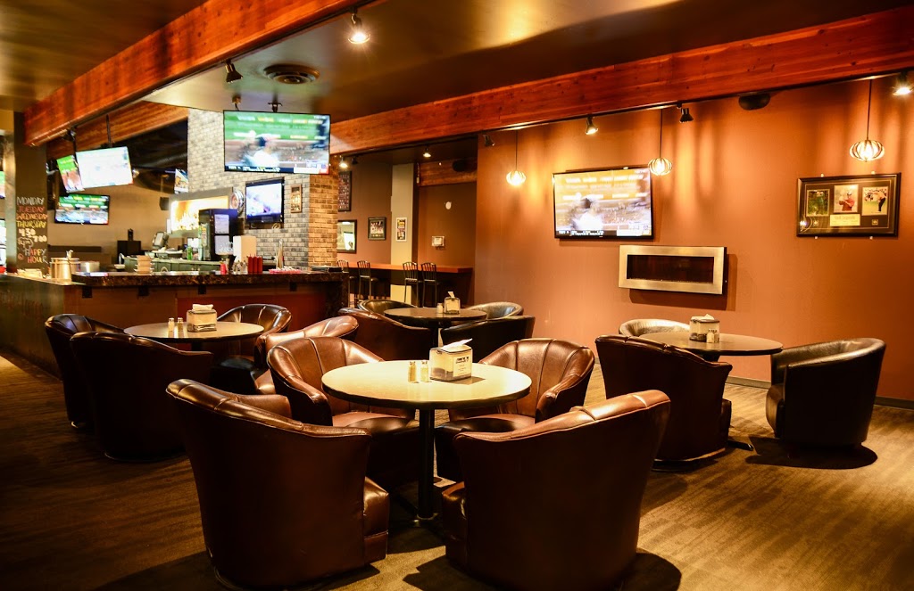 Rocks Bar & Grill | 780 Thornhill St, Morden, MB R6M 1W9, Canada | Phone: (204) 822-6272