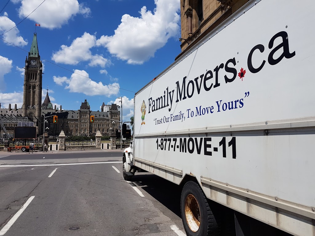 Family Movers Tri-City | 290 Marsland Dr, Waterloo, ON N2J 3Z1, Canada | Phone: (226) 240-1070