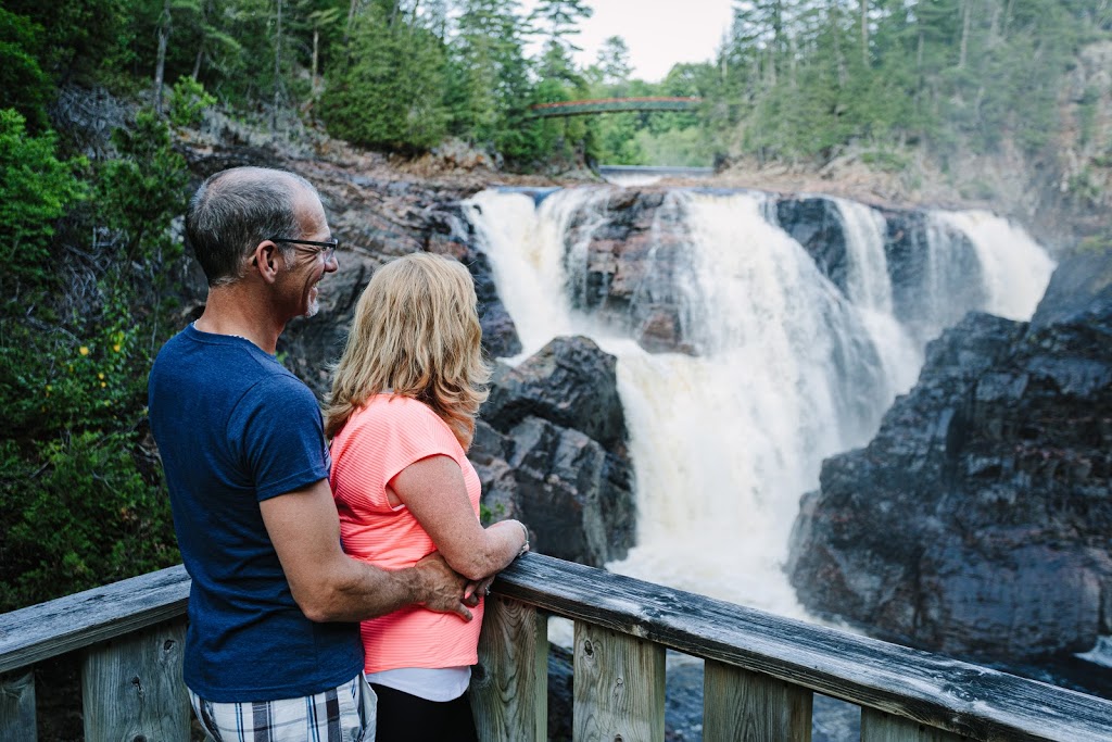 Parc des Chutes Coulonge Park | 100 Promenade Du-Parc-des-Chutes, Mansfield-et-Pontefract, QC J0X 1R0, Canada | Phone: (819) 683-2770