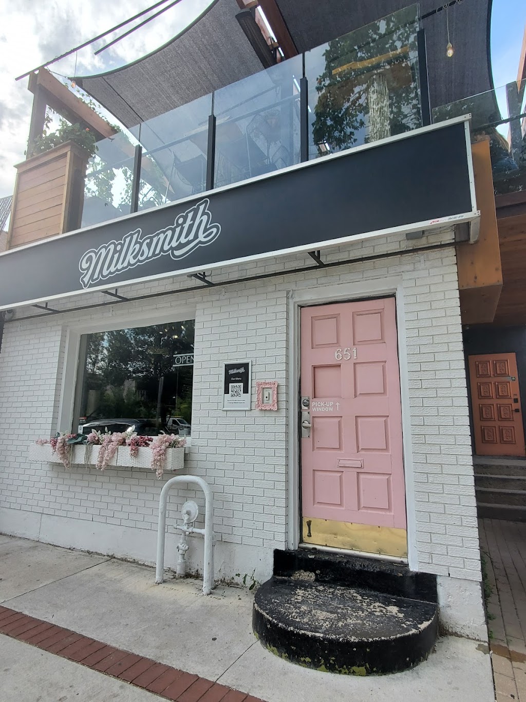 Milksmith Inc. | 651 Corydon Ave, Winnipeg, MB R3M 0W4, Canada | Phone: (204) 963-7487