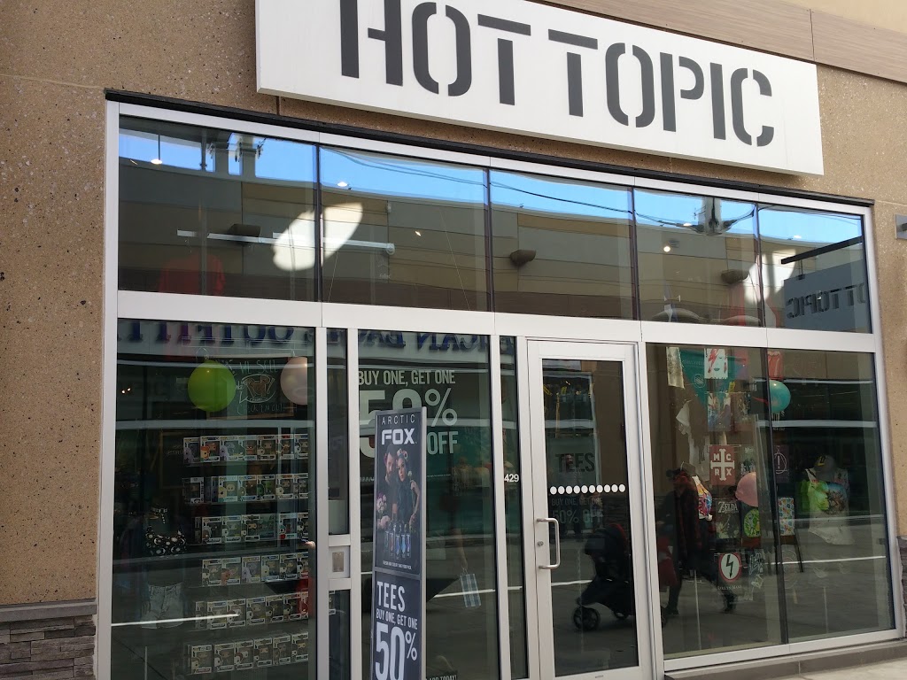 Hot Topic | 300, 429 Taylor Rd S S4 RM, Niagara-on-the-Lake, ON L0S 1J0, Canada | Phone: (905) 641-2253