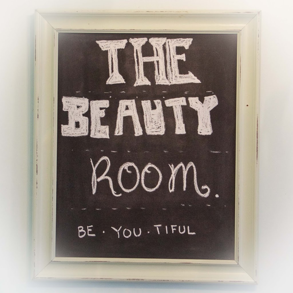 The Beauty Room | 3895 Hobbs St, Victoria, BC V8N 4C8, Canada | Phone: (250) 418-5891