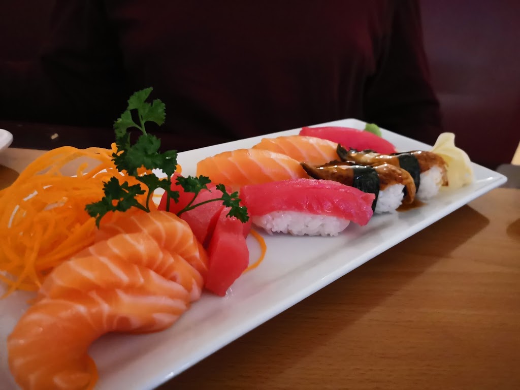 Tako Sushi & Ramen | 480 Parkland Dr, Halifax, NS B3S 1P9, Canada | Phone: (902) 405-8855