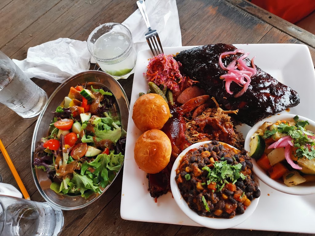 La Fermette Fumée : BBQ & GRILL, Cuisine TEX-MEX | 335 Chemin Brosseau, Cowansville, QC J2K 0B4, Canada | Phone: (450) 263-3276