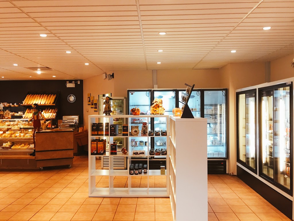 Boulangerie-Pâtisserie Dagobert | 76 Chemin de la Grande-Côte, Boisbriand, QC J7G 1C3, Canada | Phone: (450) 437-7771