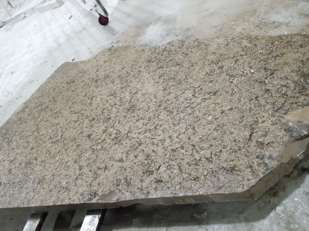 Limberlost Stone | 1692 Hwy 6, Wiarton, ON N0H 2T0, Canada | Phone: (519) 793-3830