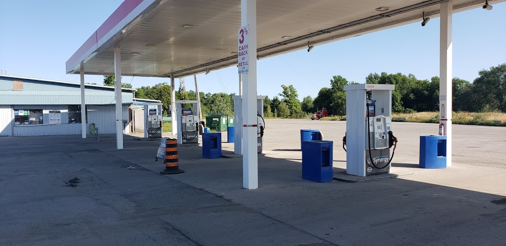 Angelos Truck Stop | HWY 401 & 416 EXIT 721, Spencerville, ON K0E 1X0, Canada | Phone: (613) 925-5158