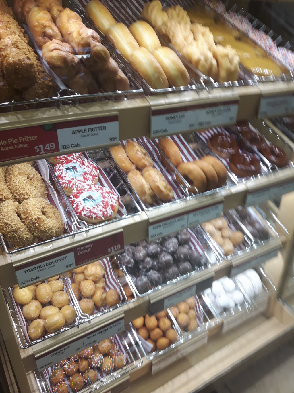 Tim Hortons | 29 Plains Rd W, Burlington, ON L7T 1E8, Canada | Phone: (905) 634-2669